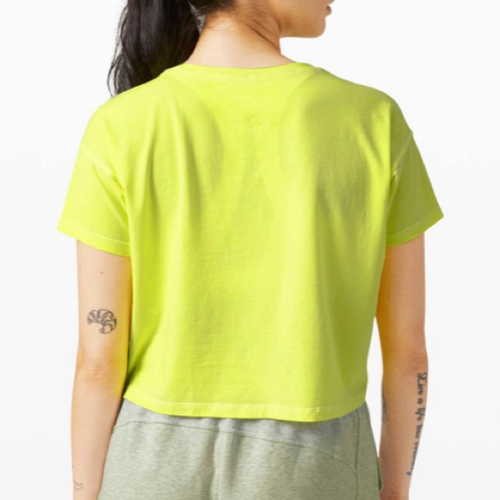 EUC lululemon Cates Tee *Fade